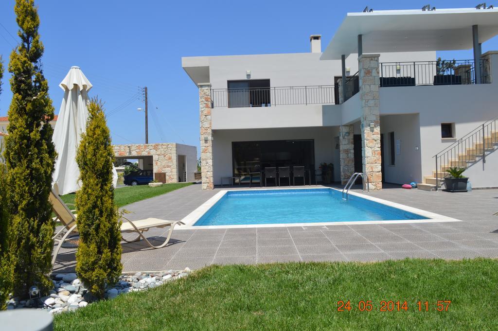 Villa Angela Dhrousha Esterno foto