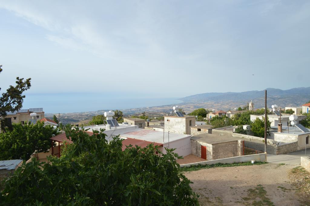 Villa Angela Dhrousha Esterno foto